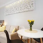 Old Town Comfort Studio Apartments By Rentujemy